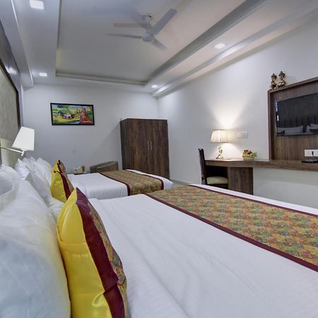Hotel Prithvi-Raj Near Delhi Airport Νέο Δελχί Εξωτερικό φωτογραφία