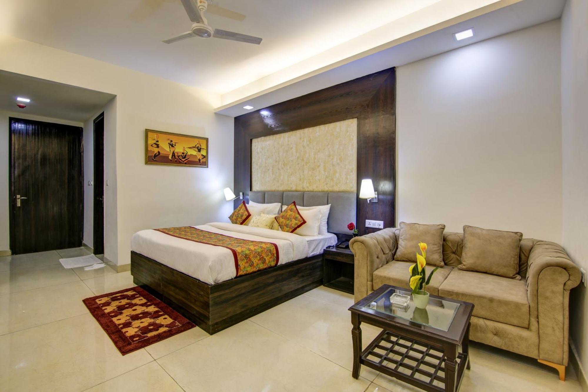 Hotel Prithvi-Raj Near Delhi Airport Νέο Δελχί Εξωτερικό φωτογραφία