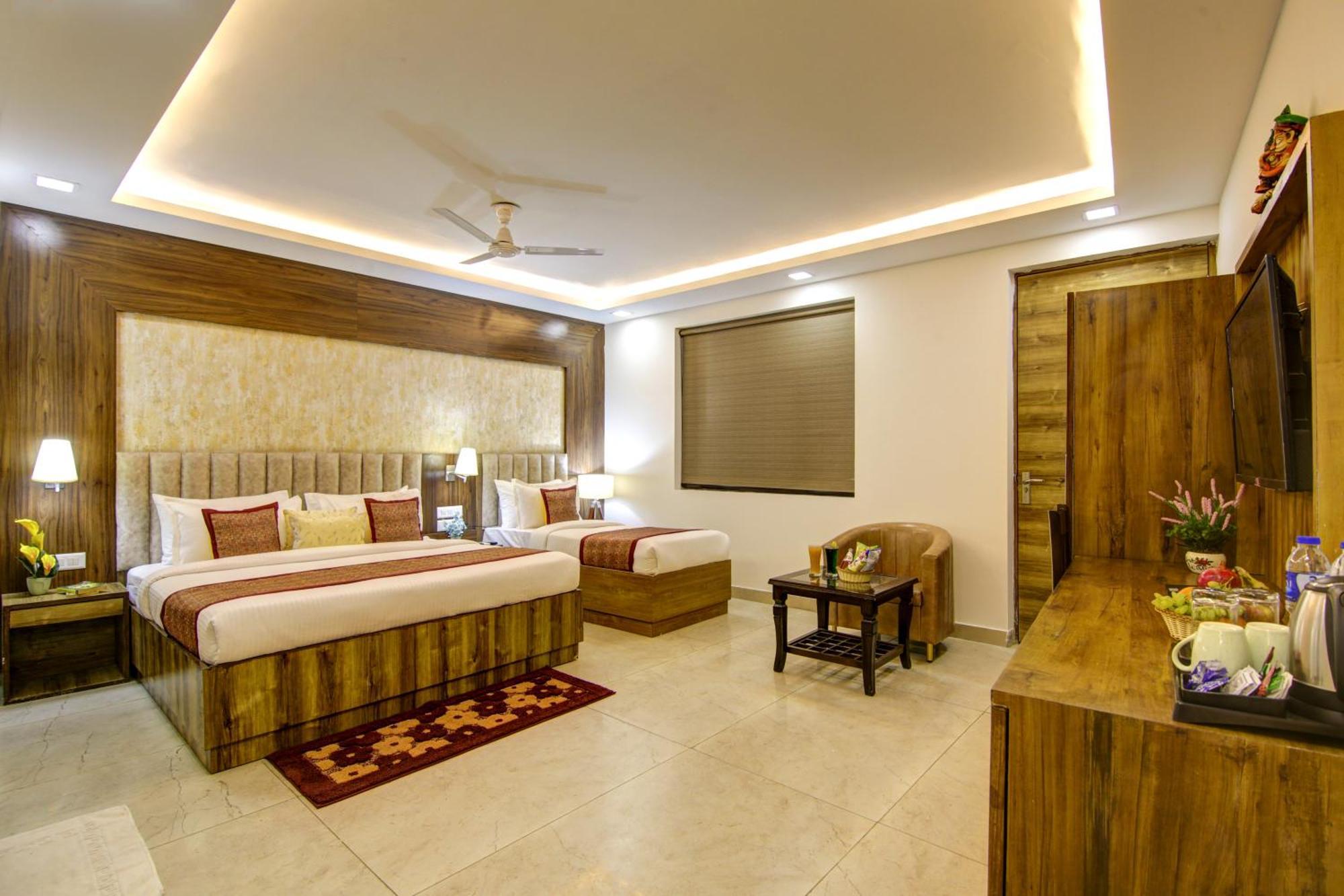 Hotel Prithvi-Raj Near Delhi Airport Νέο Δελχί Εξωτερικό φωτογραφία
