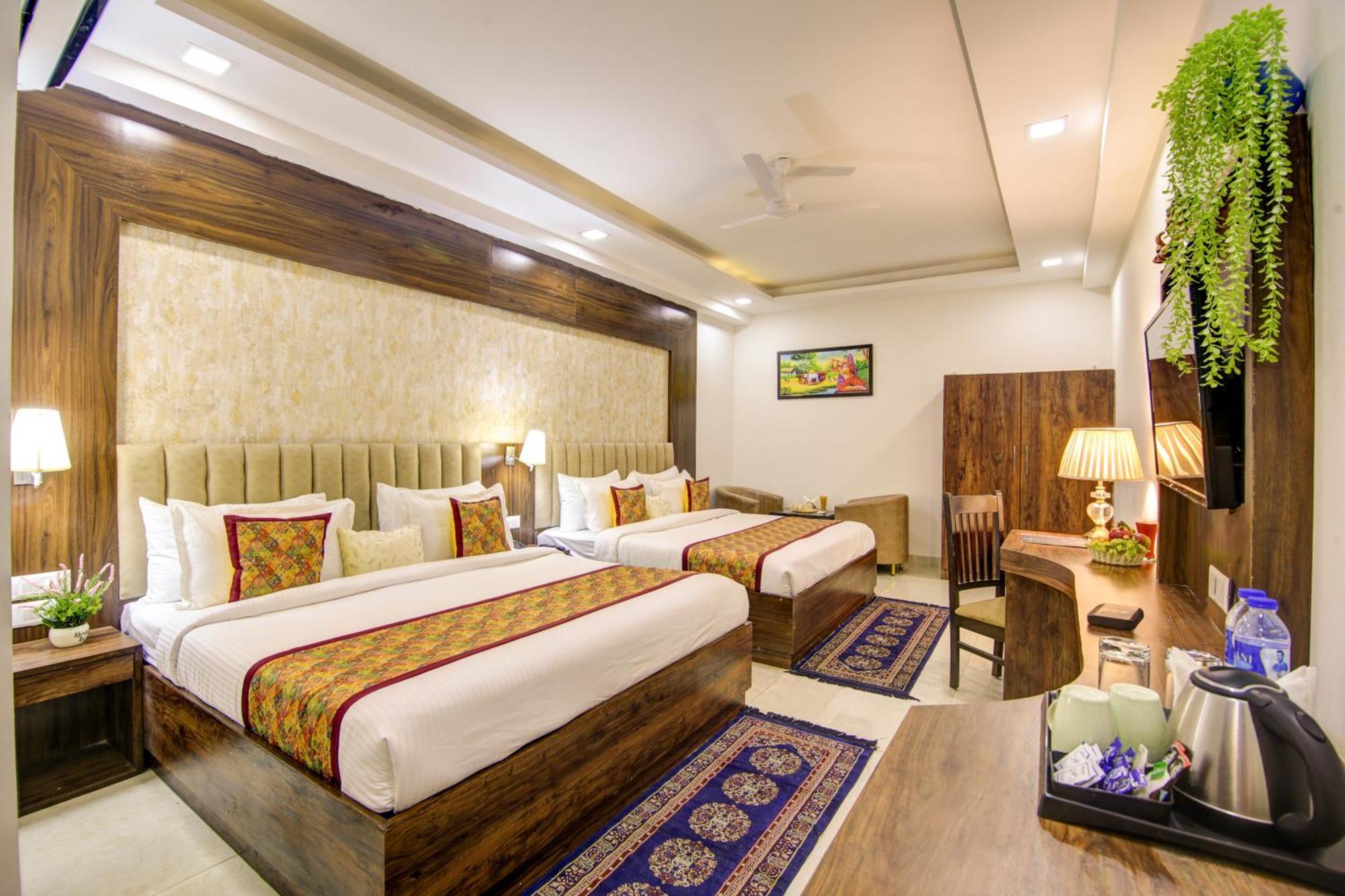 Hotel Prithvi-Raj Near Delhi Airport Νέο Δελχί Εξωτερικό φωτογραφία