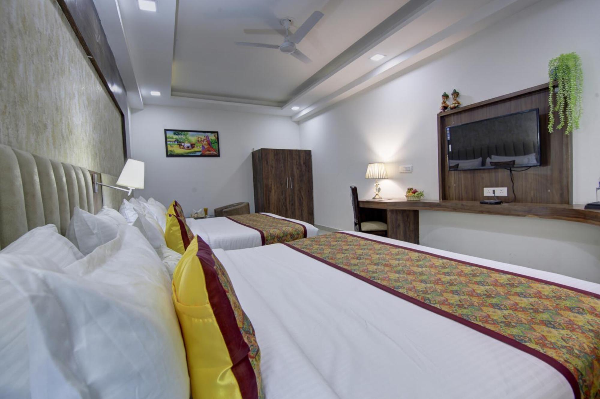 Hotel Prithvi-Raj Near Delhi Airport Νέο Δελχί Εξωτερικό φωτογραφία